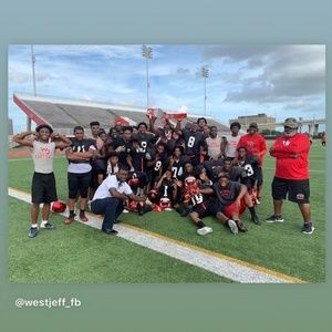 Meet your Posher, Devaughn